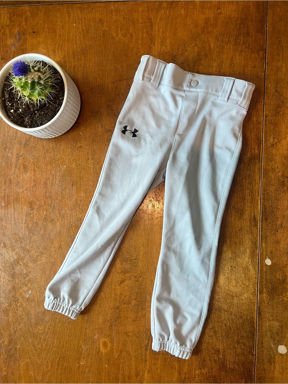 Under Armour Boys Baseball Pants Size 5 Gray Athletic Uniform